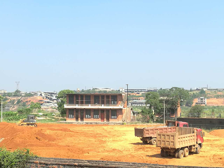 水口山沿江居委會(huì)楊家灣重金屬(shǔ)一标段